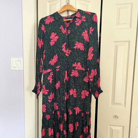 dress - Picture 1 of 3